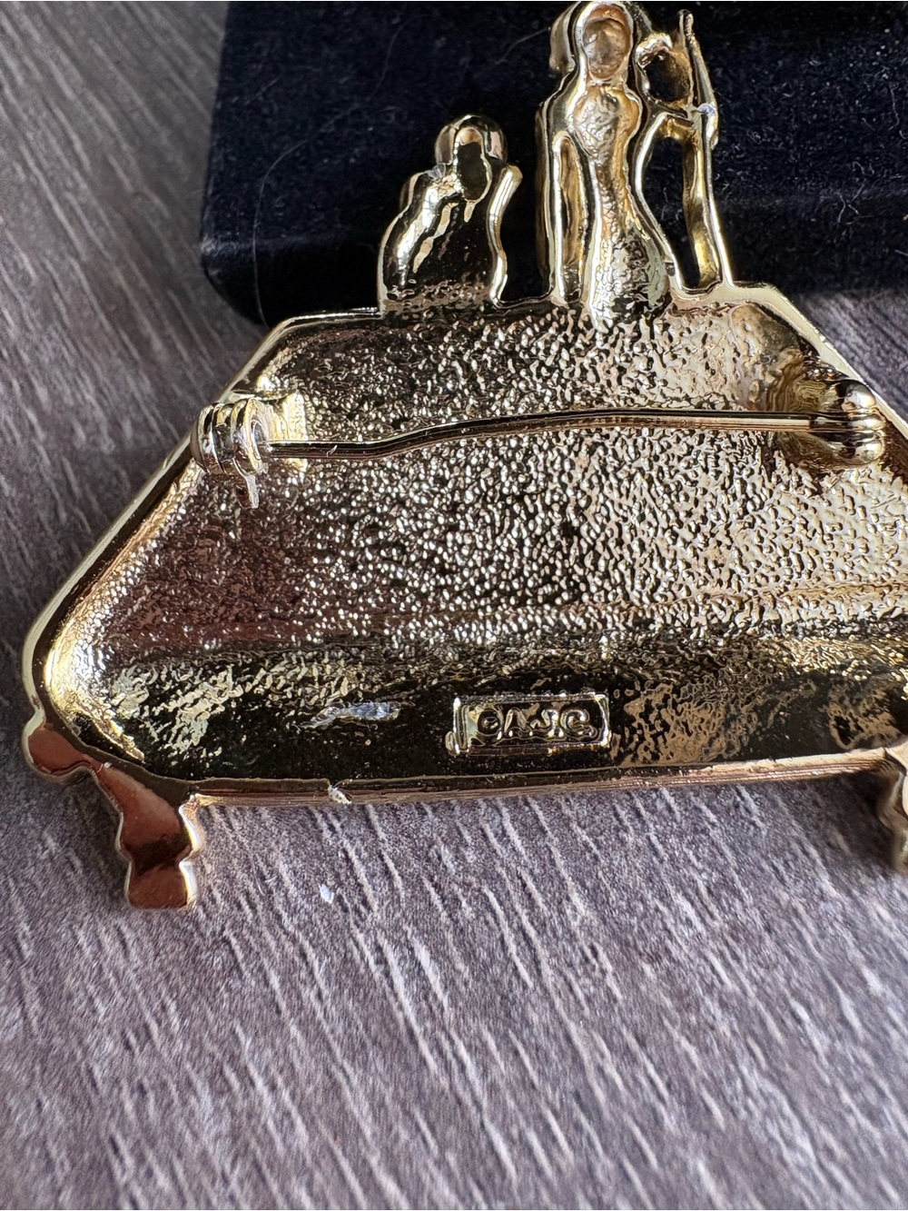 Vintage Pool Table Brooch signed AJC - Picture 4 of 6